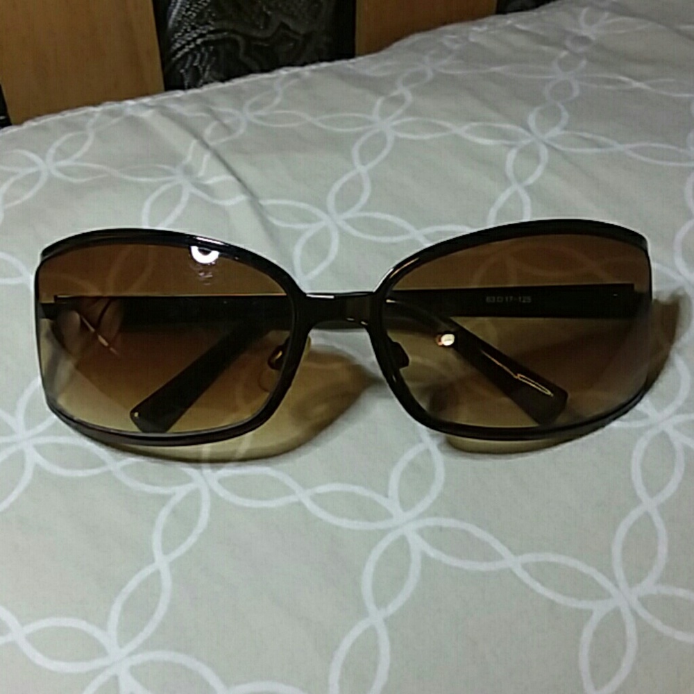 Nine West Metal Frame Sunglasses